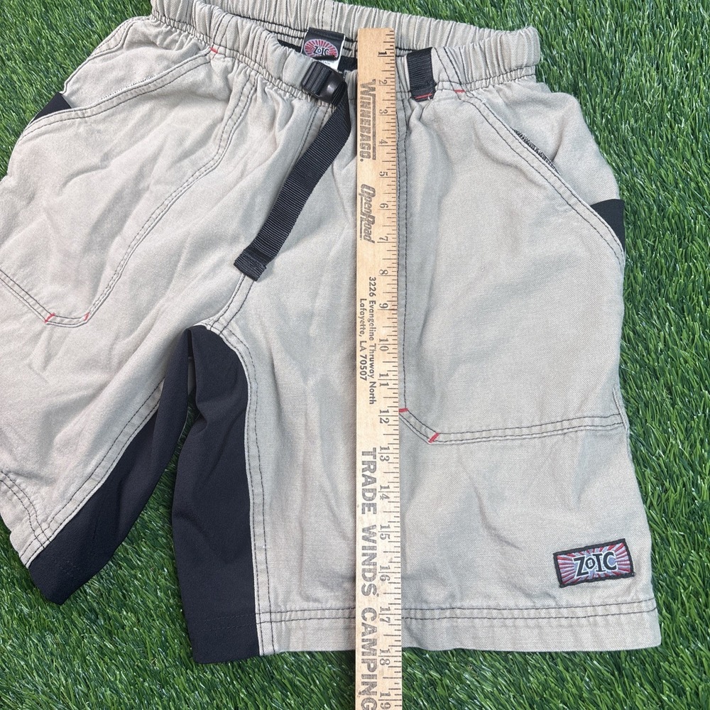 VTG Zoic Cycling Cargo Shorts Tan Men Size Large Lined Elastic Waist USA Made - Picture 8 of 16